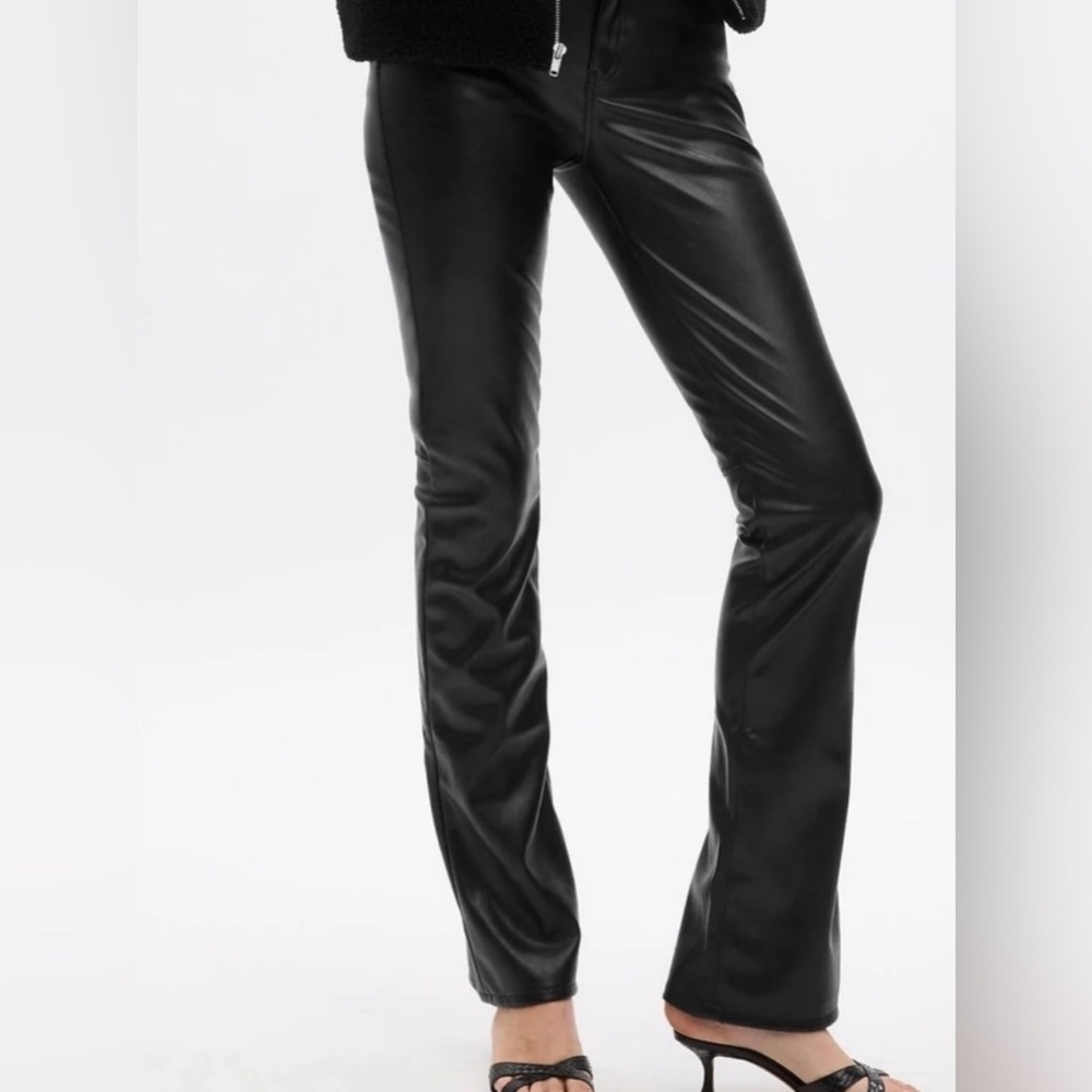GAP Vegan Faux Leather Baby Boot Pants Size 10/30 Long